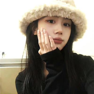 5个吓鬼的少年
